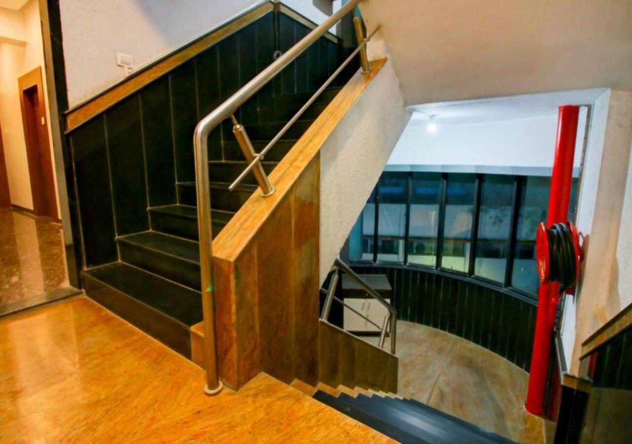 Glitz Hotels The Ar Residency - Nr Thane Railway Station Luaran gambar